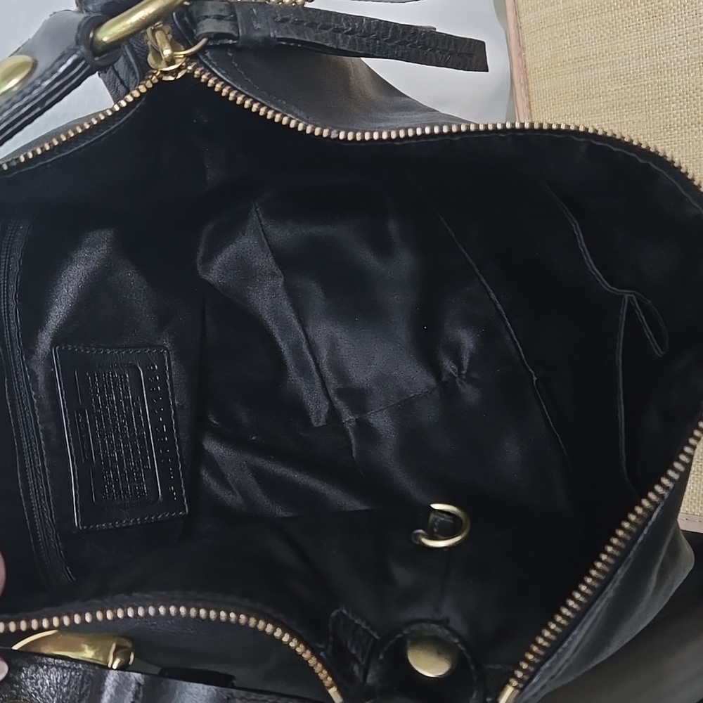 SALE* Coach Soho Black Leather Hobo Bag 11828 EUC - Picture 9 of 16